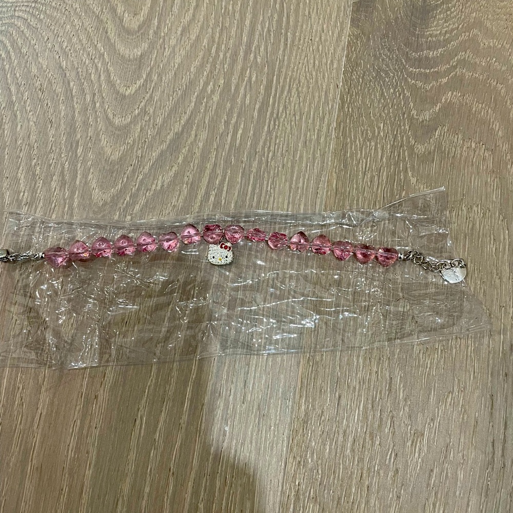 Swarovski hello kitty bracelet with heart charms